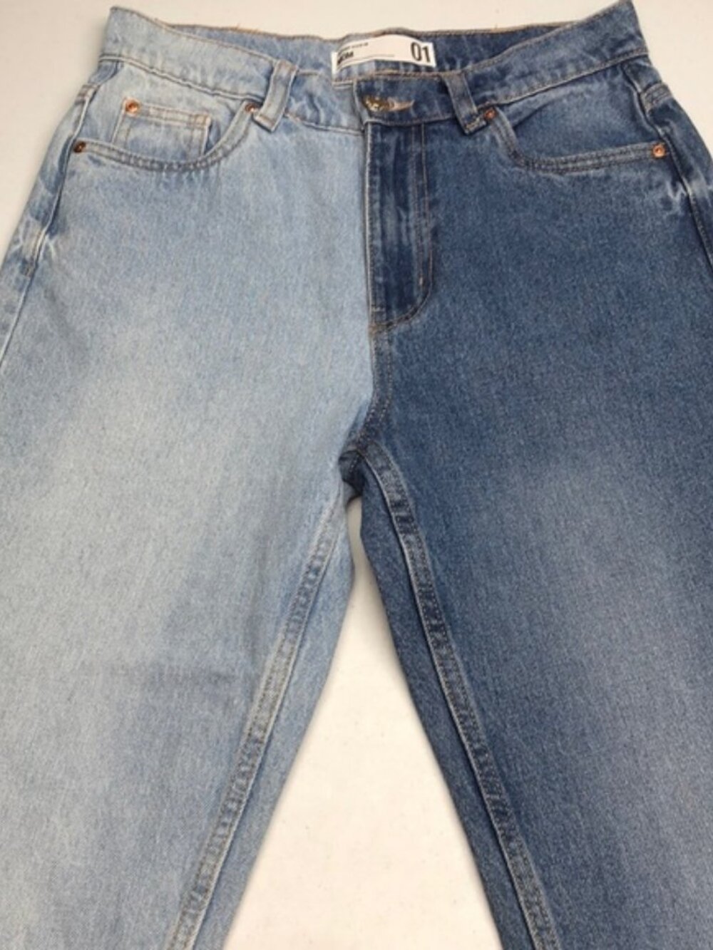 TWO COLOR REFUGE MOM STYLE JEANS 01/26x28 ⭐️